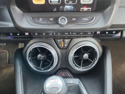 2016 Chevrolet Camaro 2LT 2LT