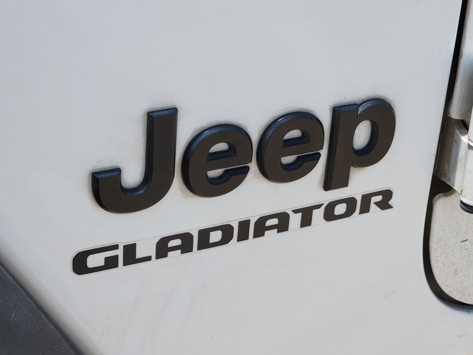2020 Jeep Gladiator Sport