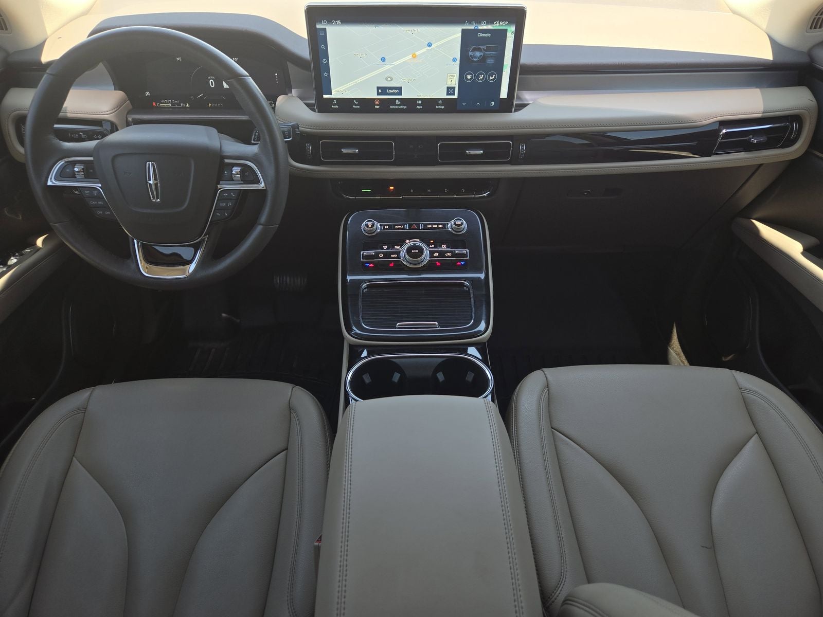 2022 Lincoln Nautilus Standard