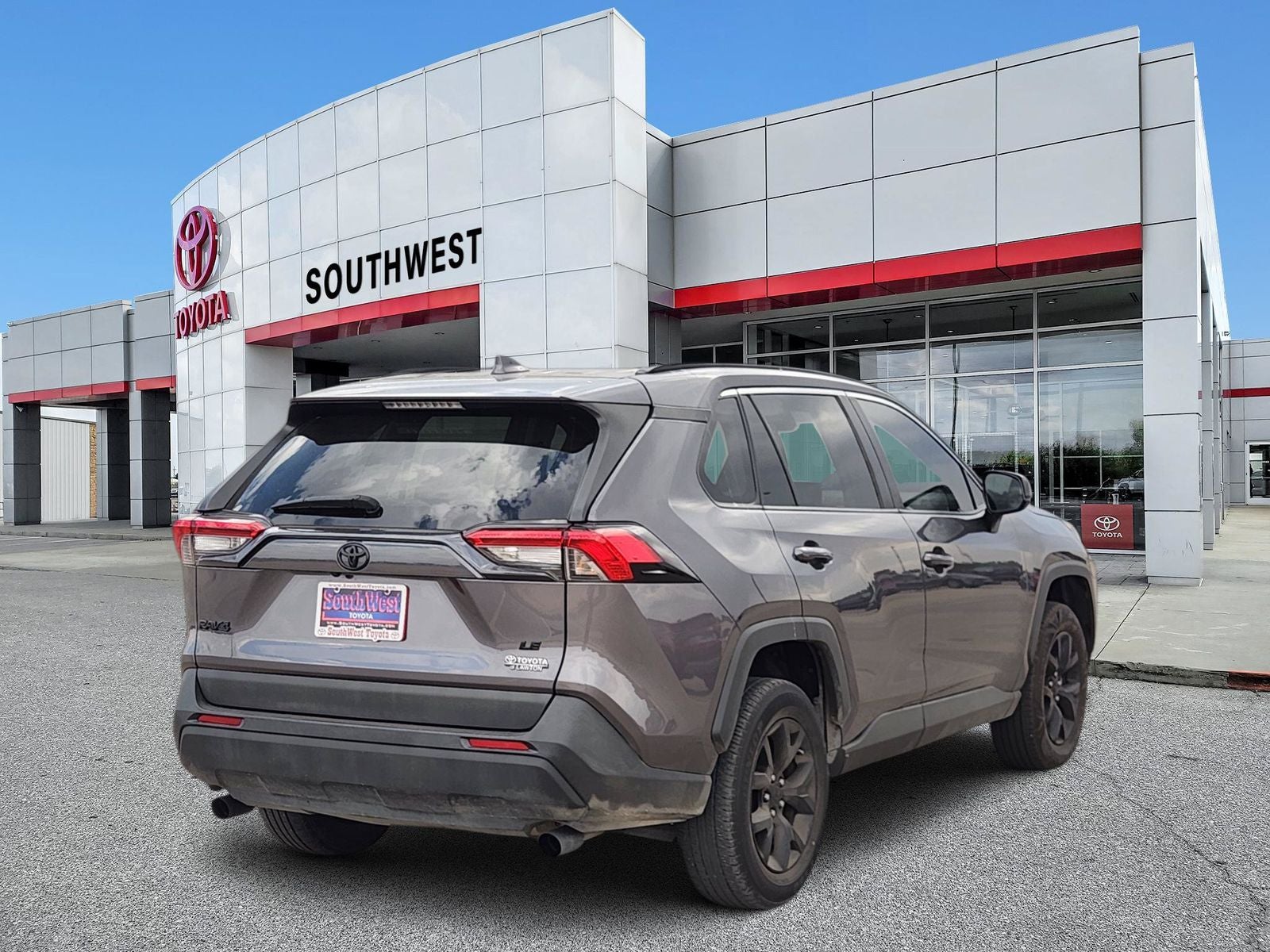 2021 Toyota RAV4 LE