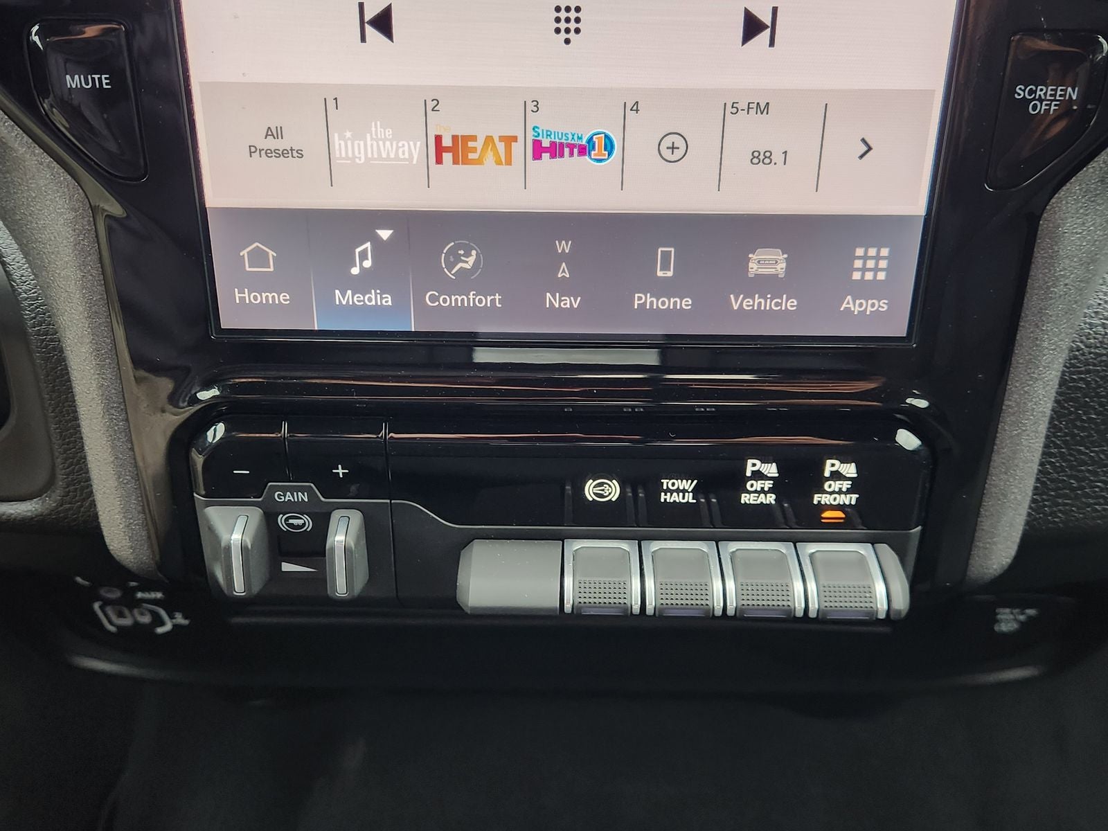 2025 RAM 2500 Tradesman