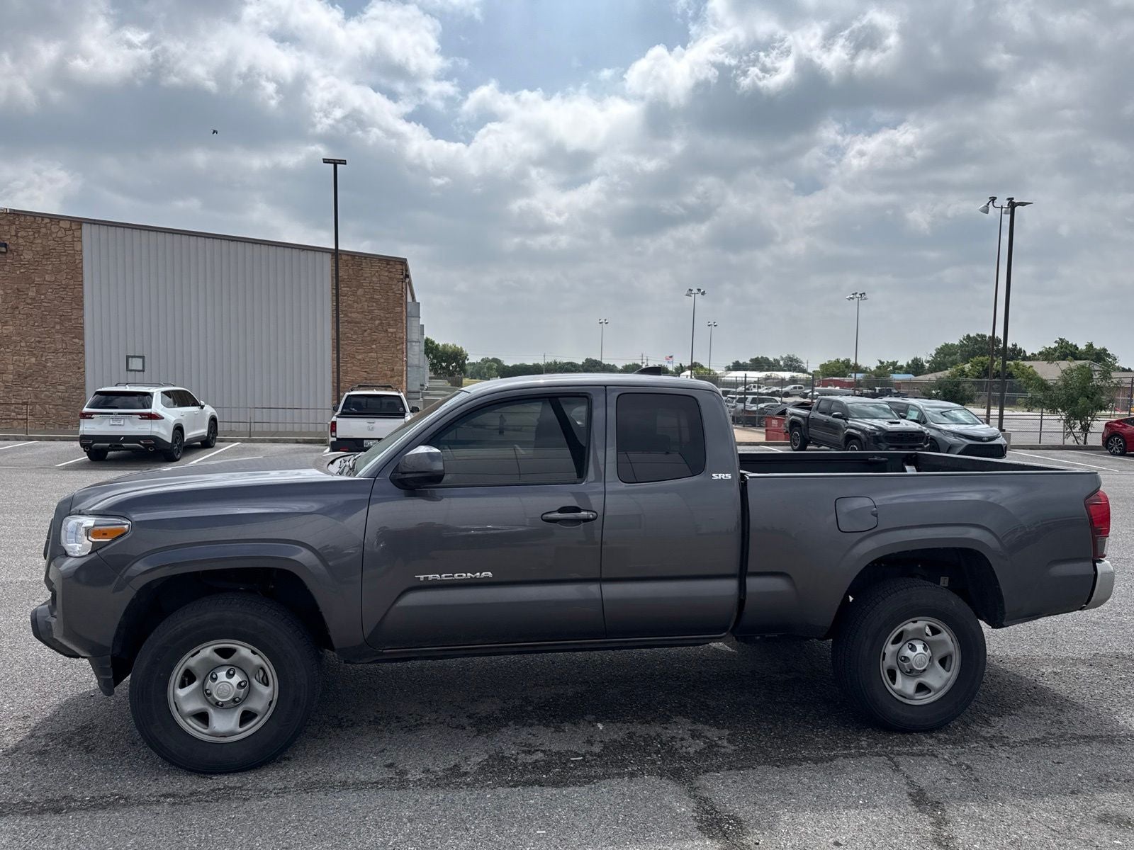 2022 Toyota Tacoma SR5
