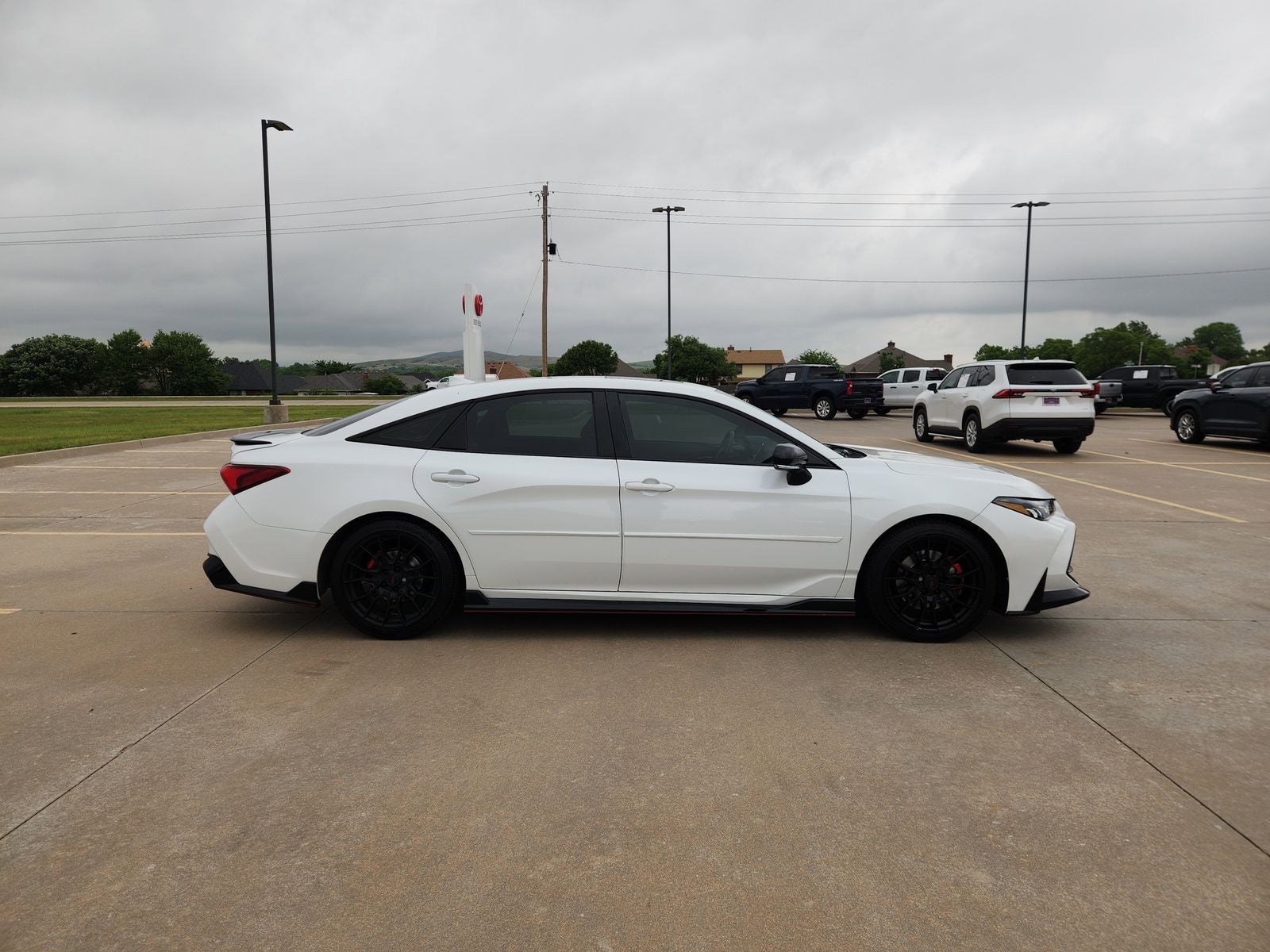 2020 Toyota Avalon TRD