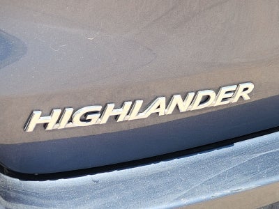 2017 Toyota Highlander Base