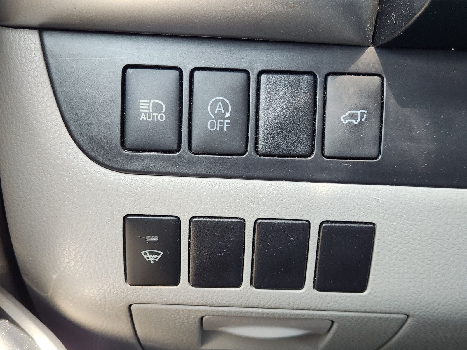 2017 Toyota Highlander Base