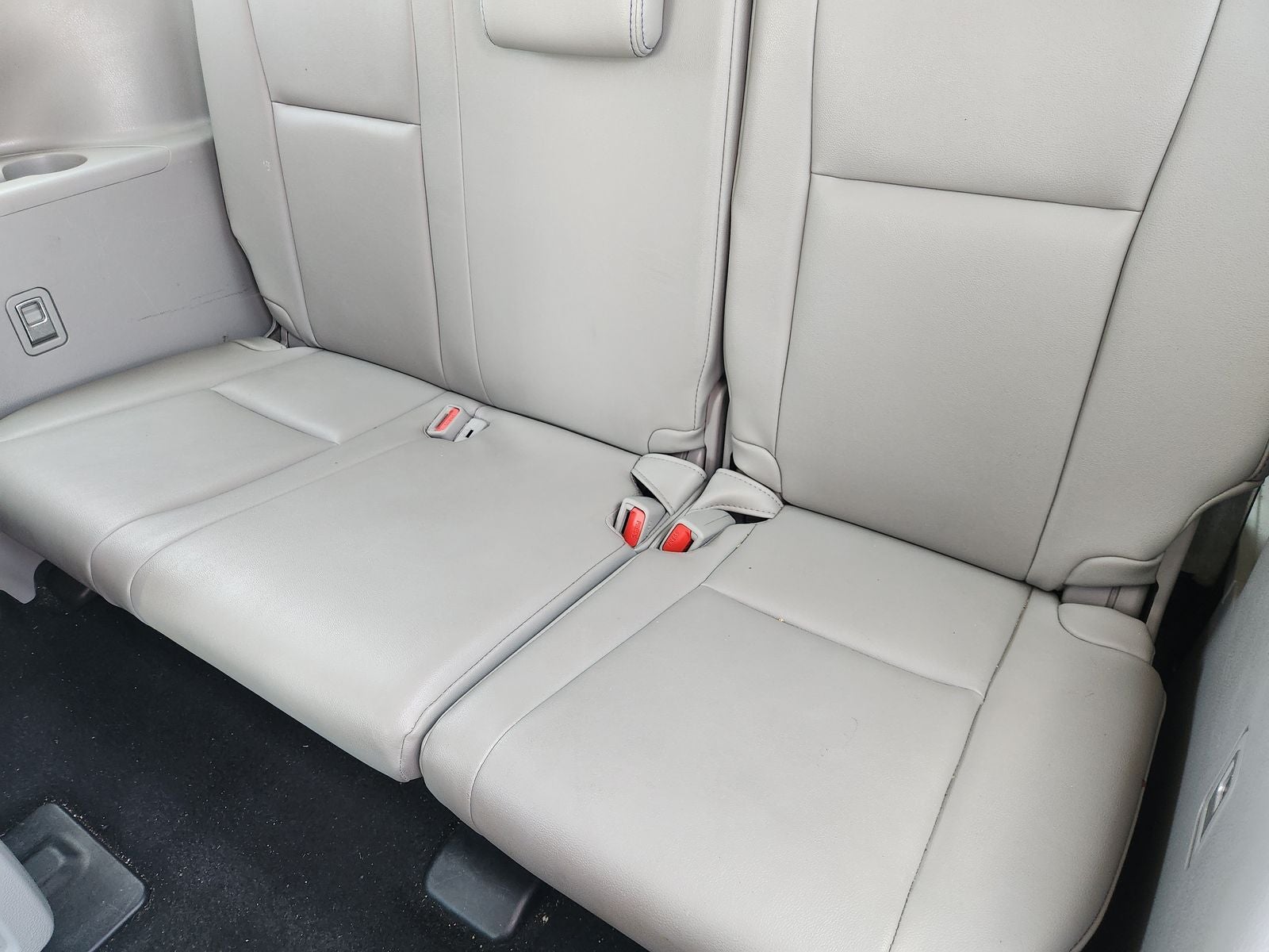 2017 Toyota Highlander Base