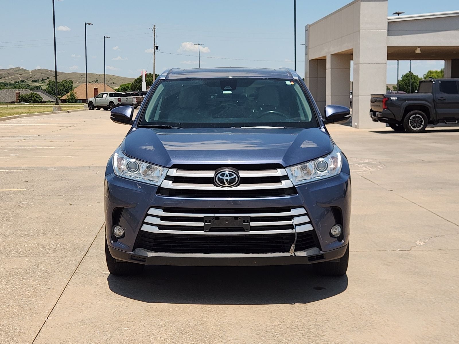 2017 Toyota Highlander Base