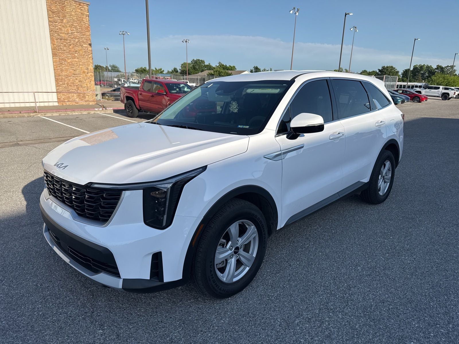 2025 Kia Sorento LX
