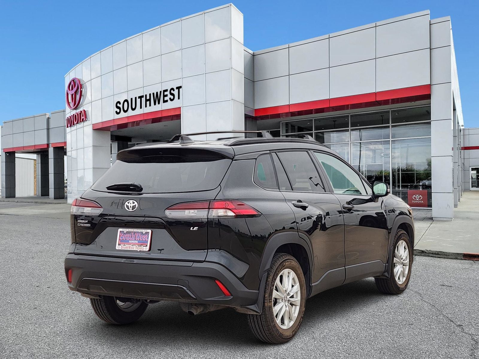 2026 Toyota Corolla Cross LE