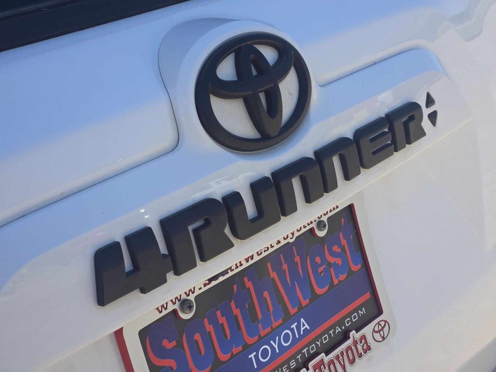 2024 Toyota 4Runner SR5