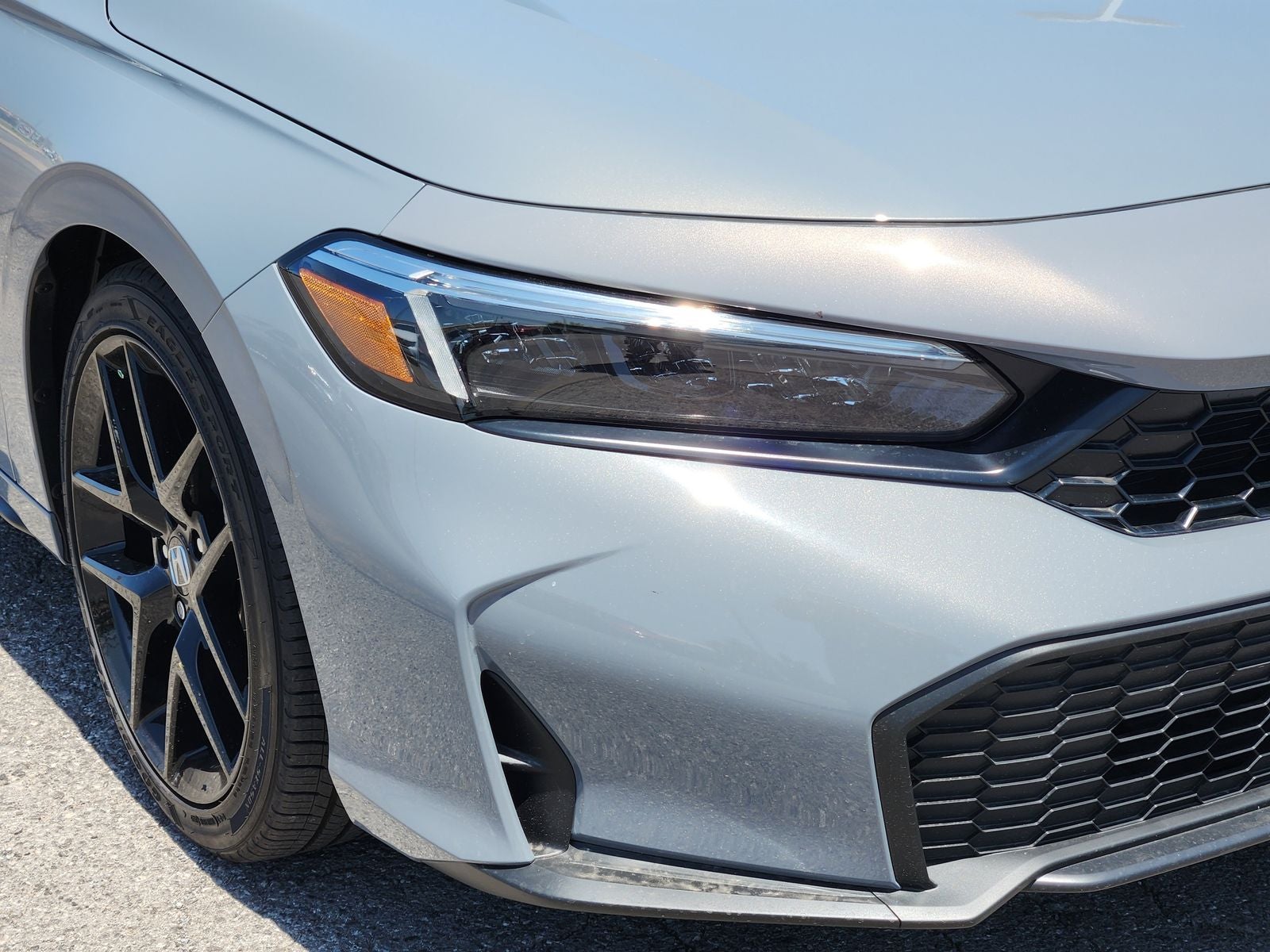 2026 Honda Civic Hatchback Sport - Photo 10
