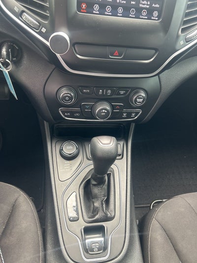 2020 Jeep Cherokee Latitude