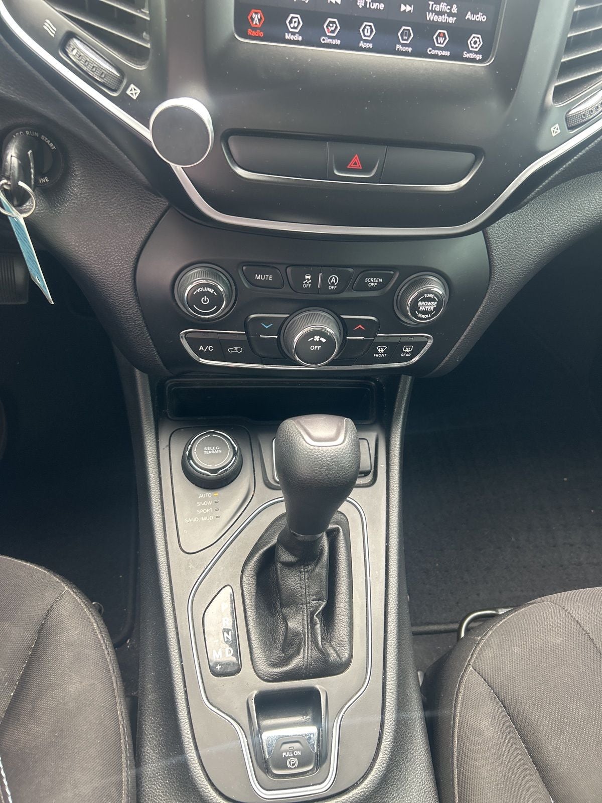 2020 Jeep Cherokee Latitude