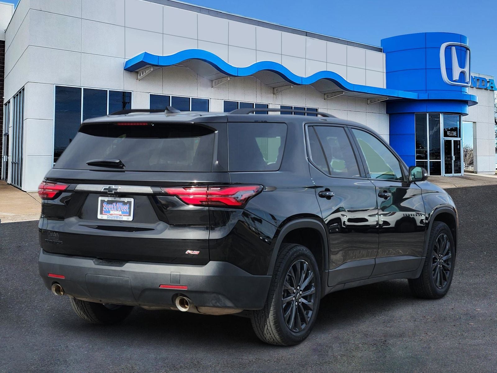 2023 Chevrolet Traverse RS