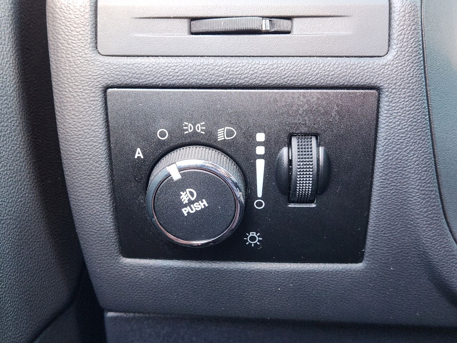 2011 Dodge Challenger R/T