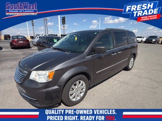 2015 Chrysler Town &amp; Country Touring