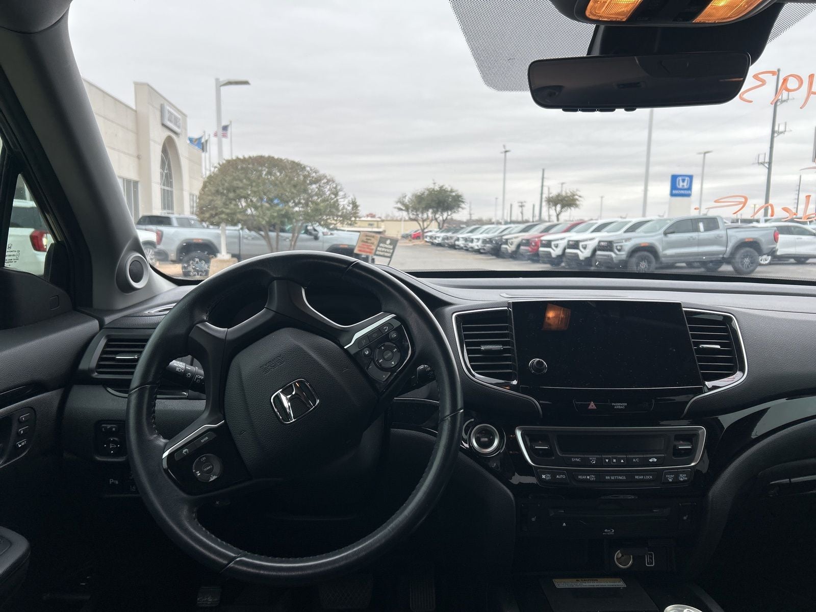 2021 Honda Pilot Touring 8 Passenger