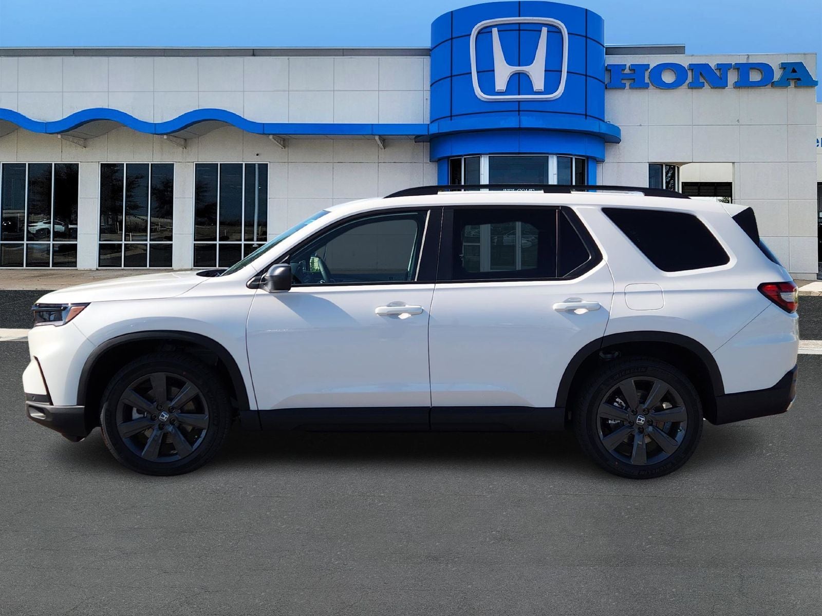 2025 Honda Pilot Sport