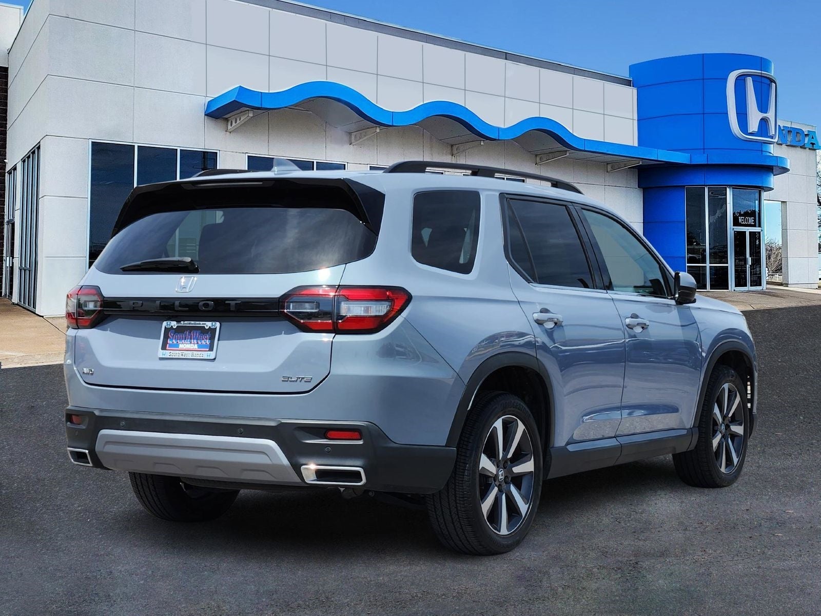 2023 Honda Pilot Elite