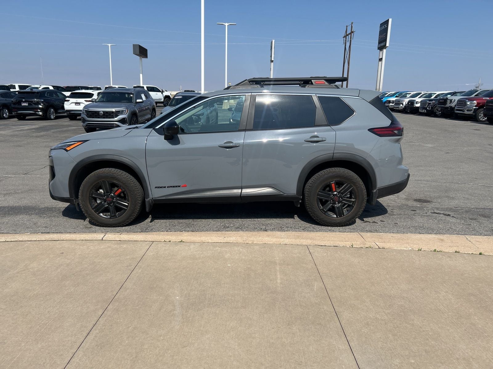 2025 Nissan Rogue Rock Creek