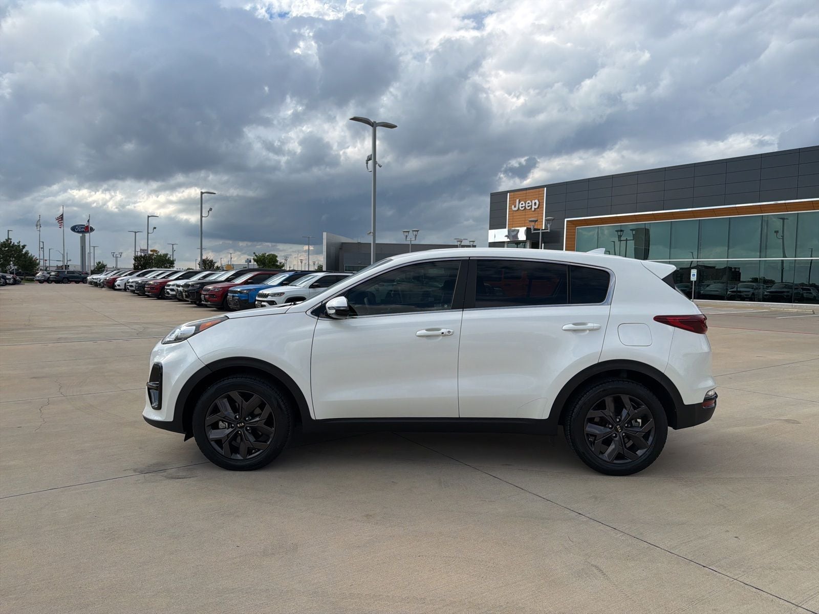2022 Kia Sportage LX