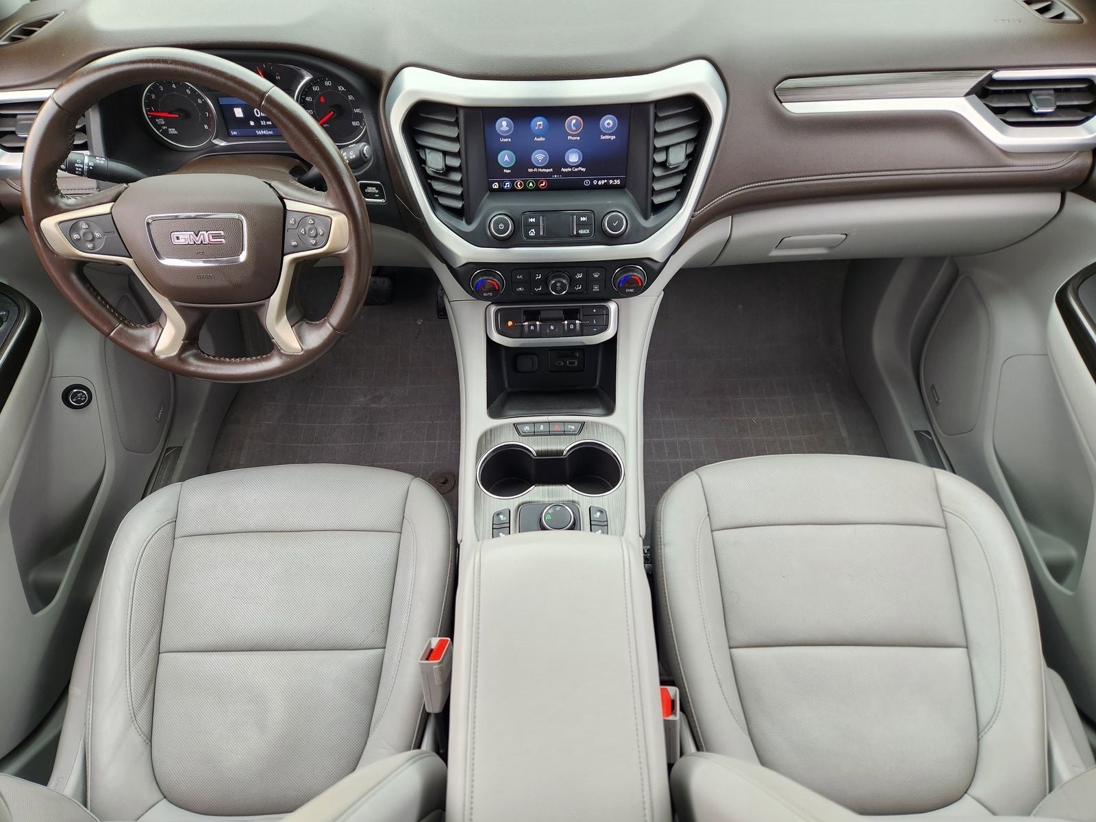 2020 GMC Acadia SLT
