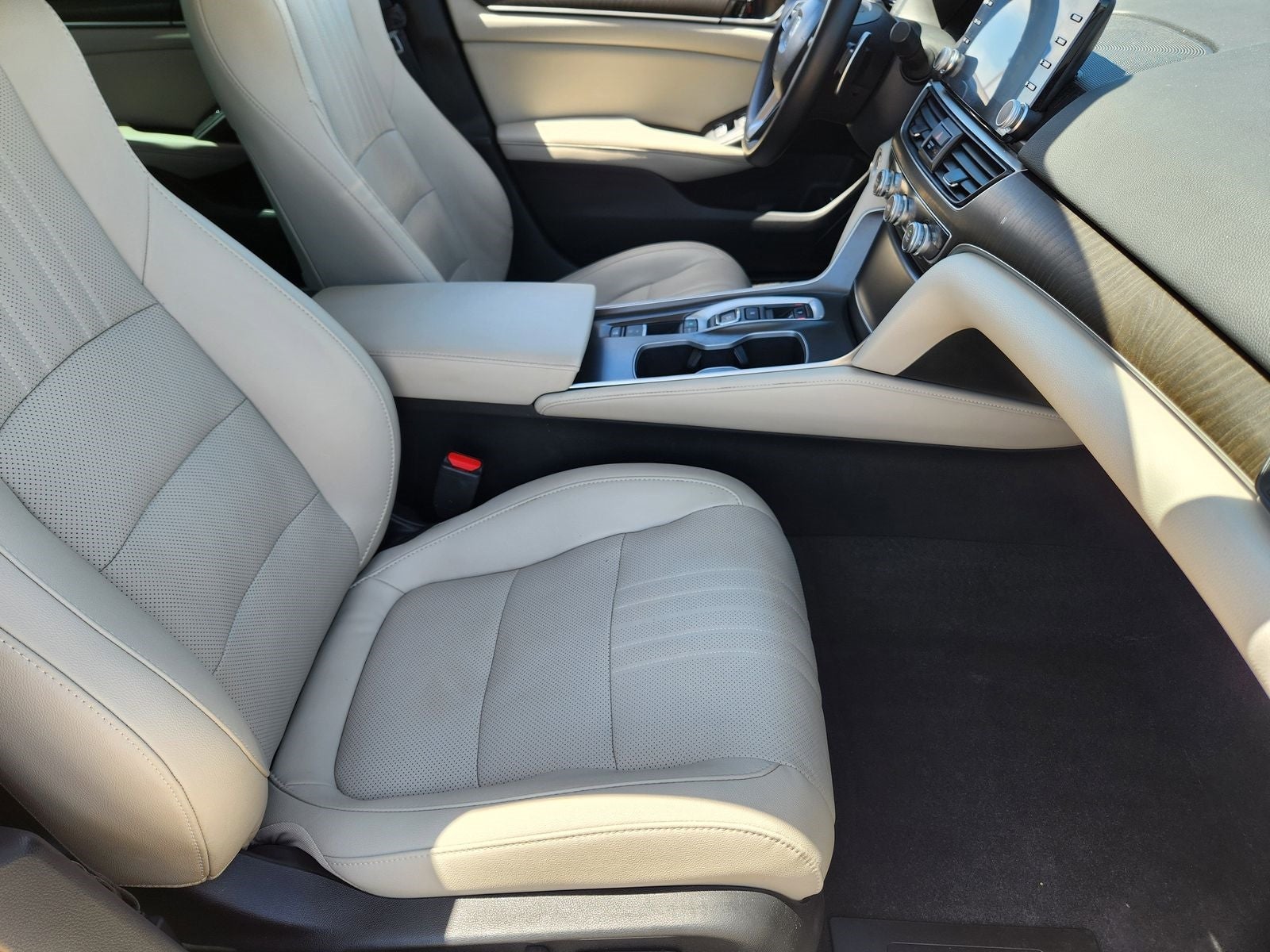 2020 Honda Accord Touring 2.0T