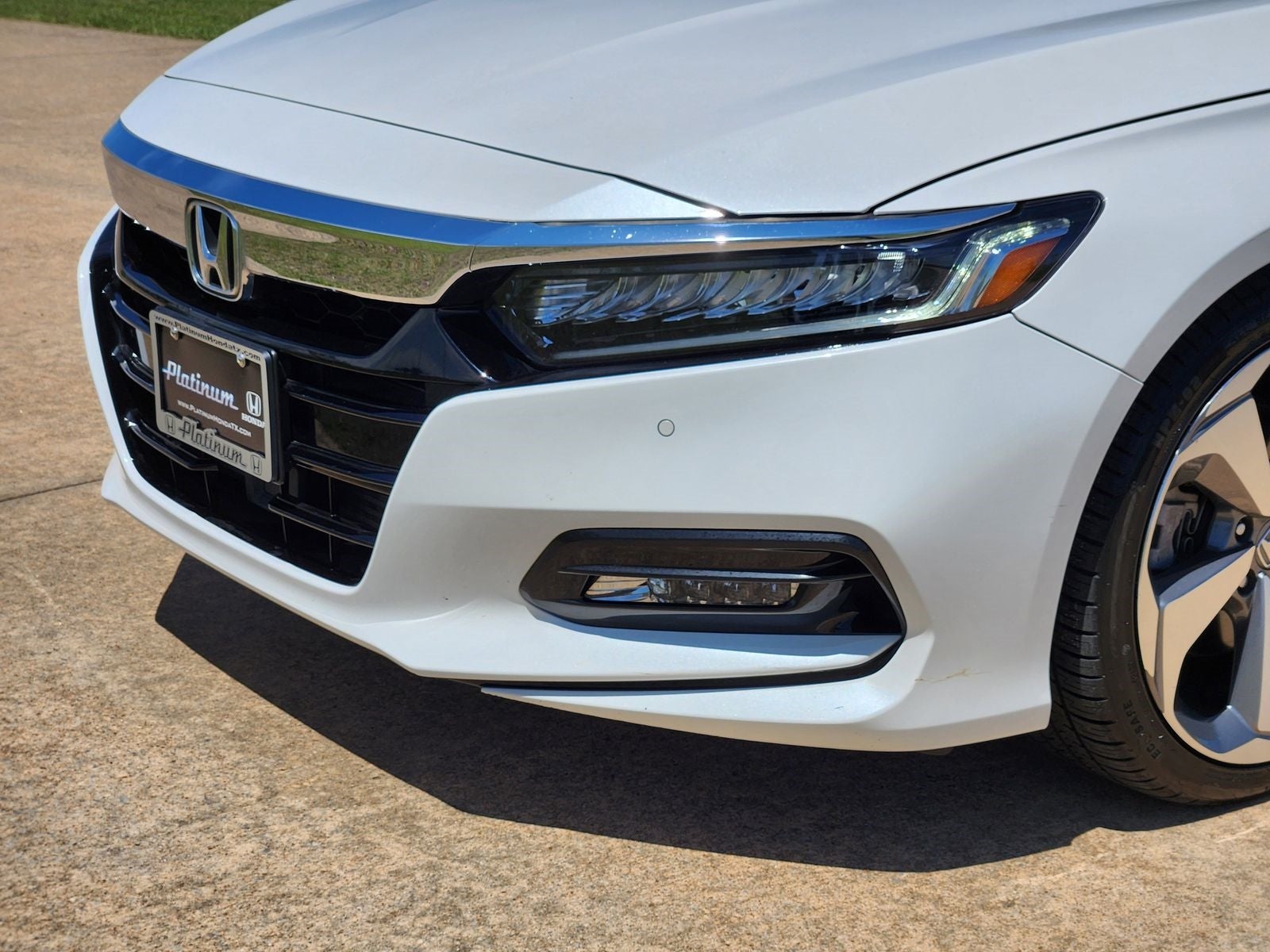 2020 Honda Accord Touring 2.0T