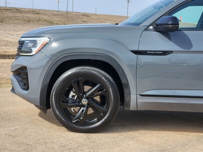 2025 Volkswagen Atlas Cross Sport 2.0T SEL R-Line Black
