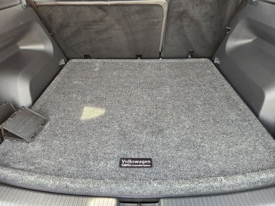 2025 Volkswagen Atlas Cross Sport 2.0T SEL R-Line Black