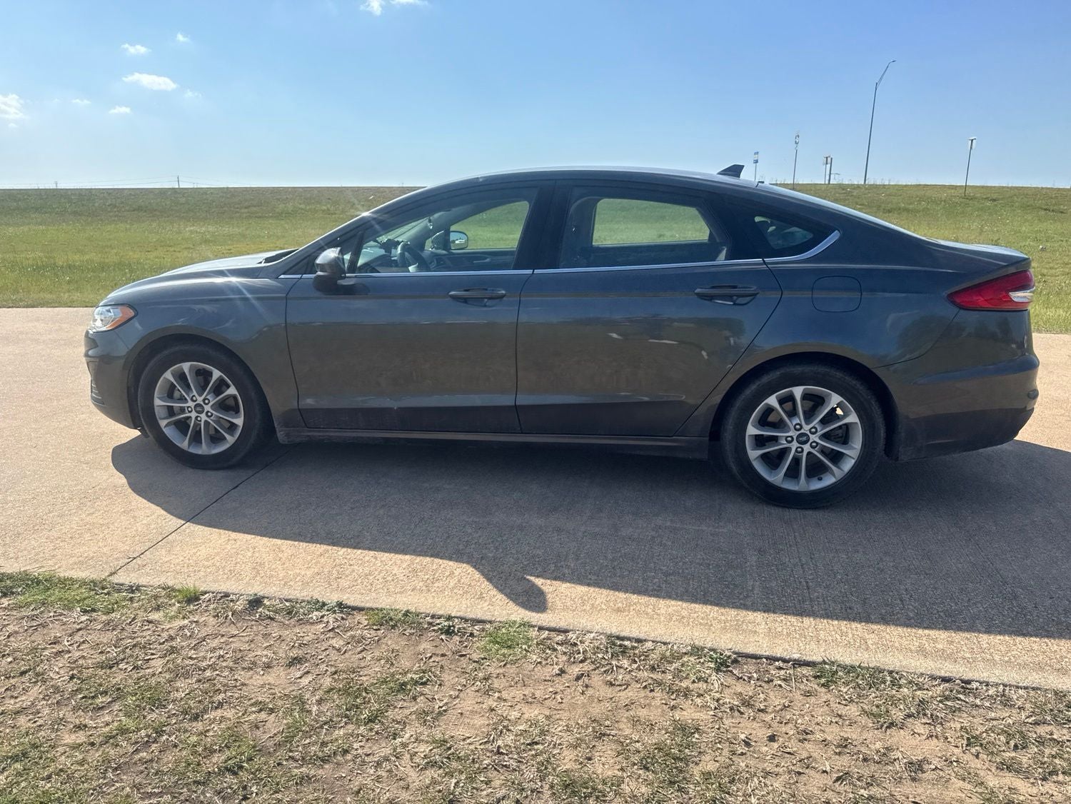 2020 Ford Fusion SE