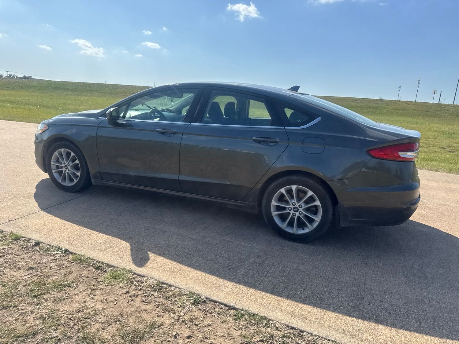 2020 Ford Fusion SE