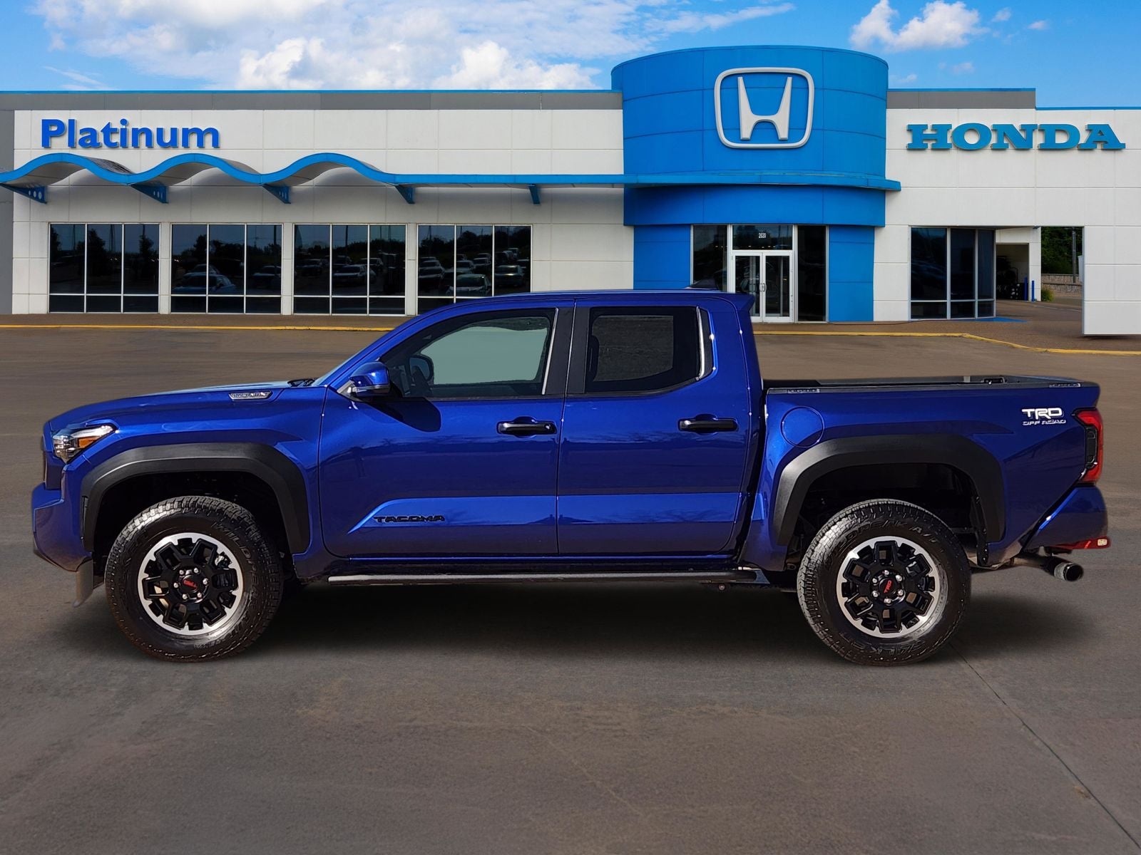 2025 Toyota Tacoma Hybrid TRD Off Road