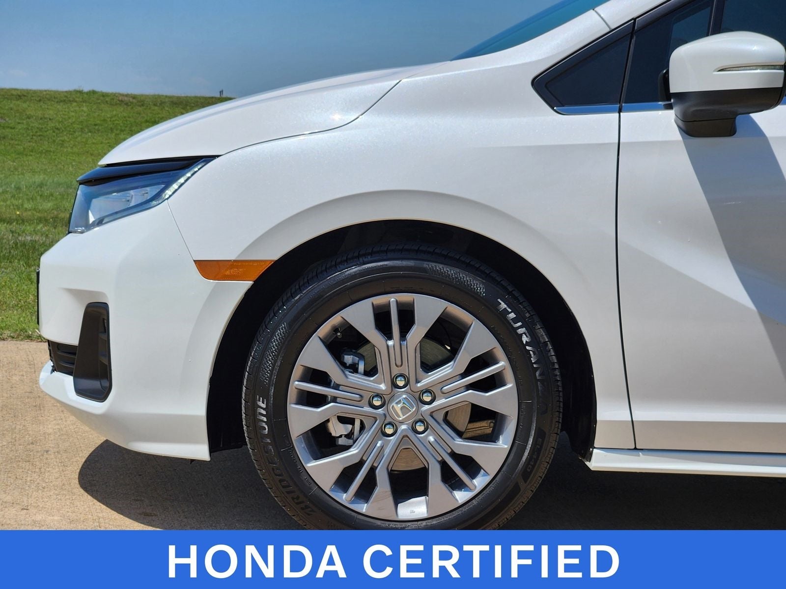 2025 Honda Odyssey Touring