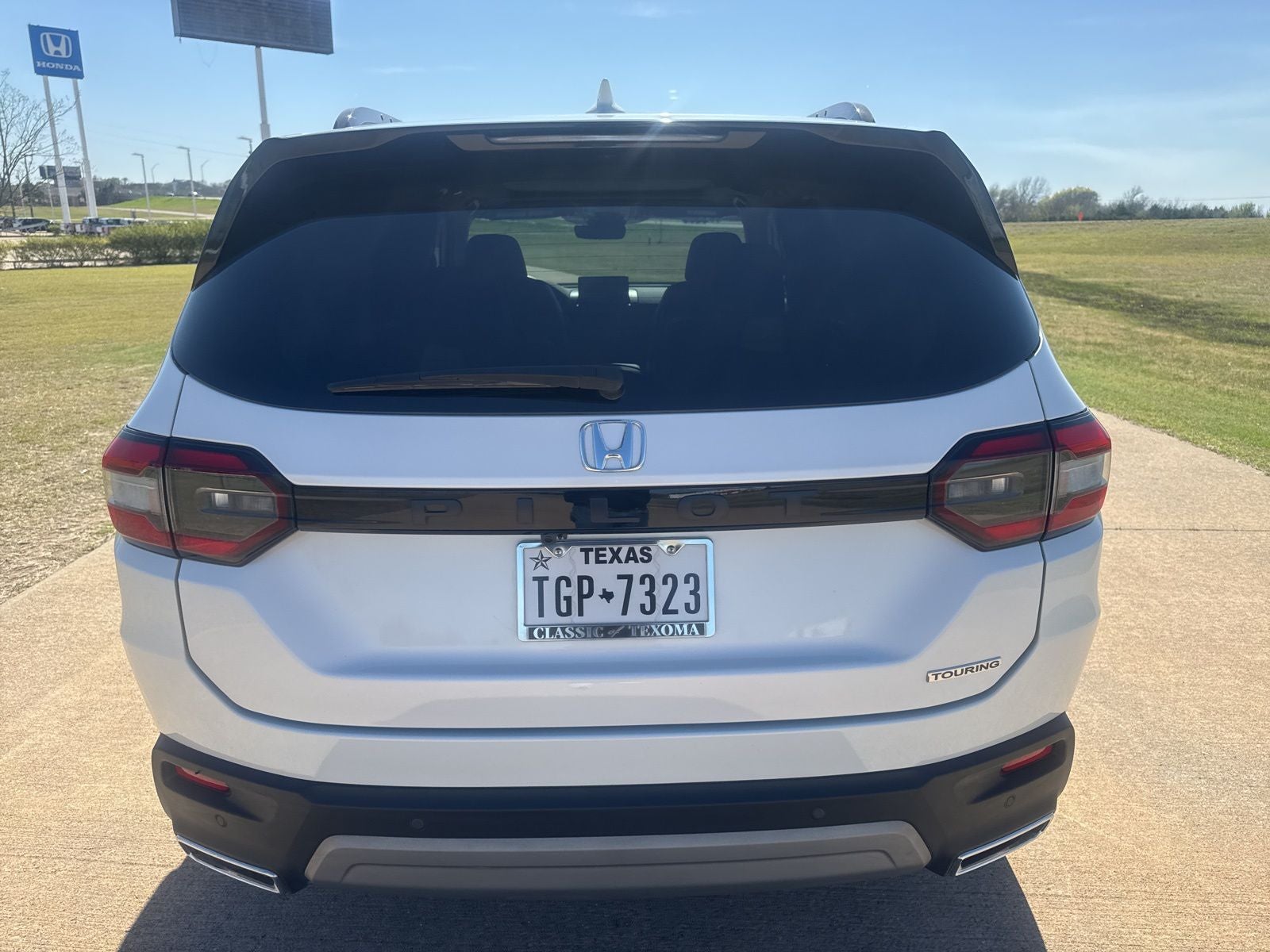 2023 Honda Pilot Touring