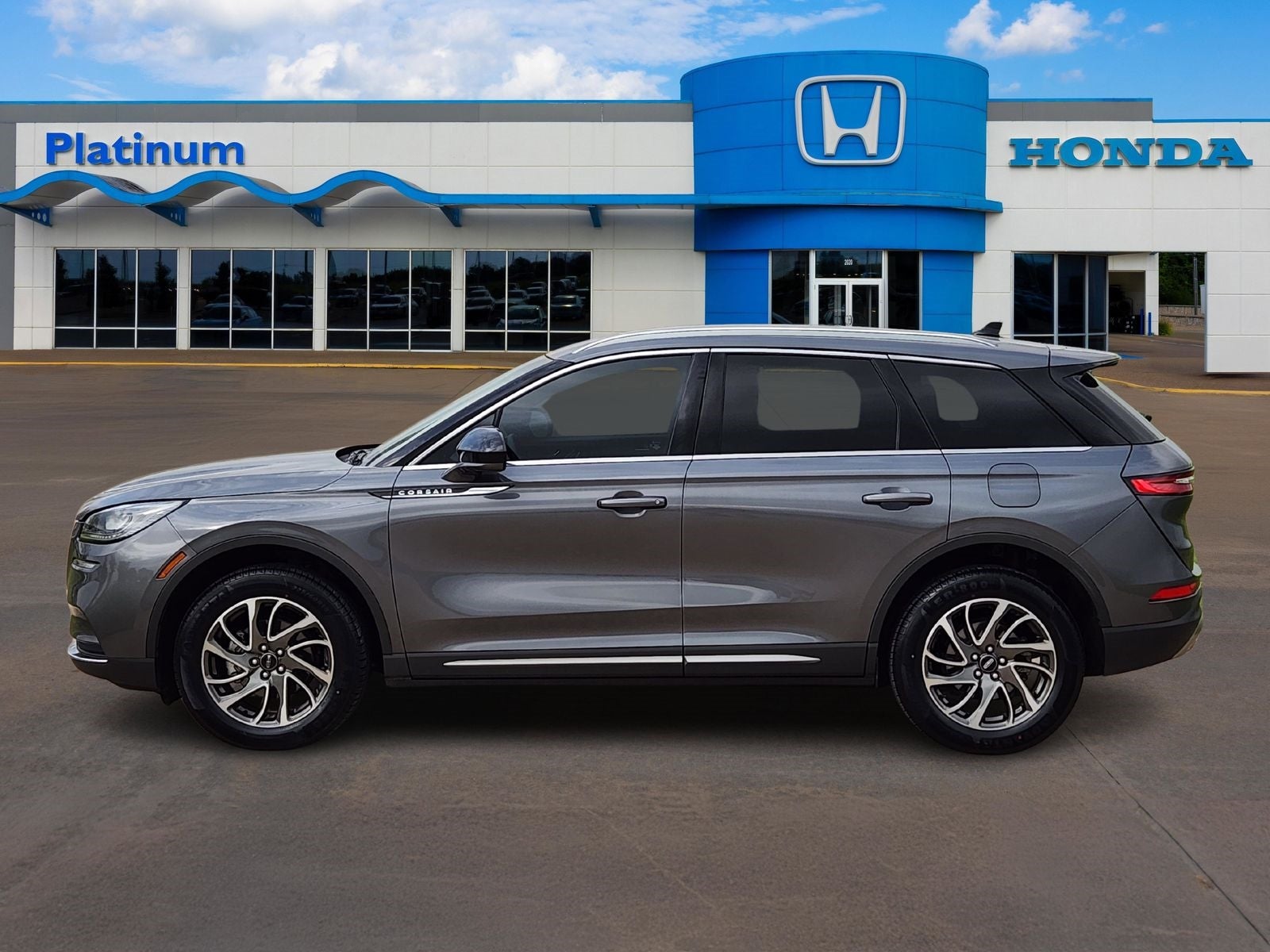 2022 Lincoln Corsair Standard