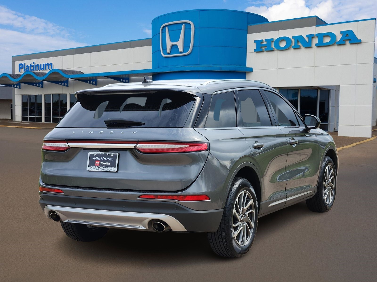 2022 Lincoln Corsair Standard