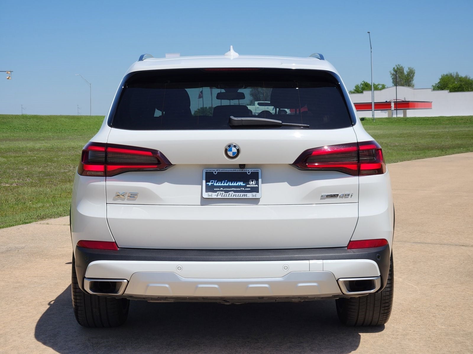 2023 BMW X5 sDrive40i