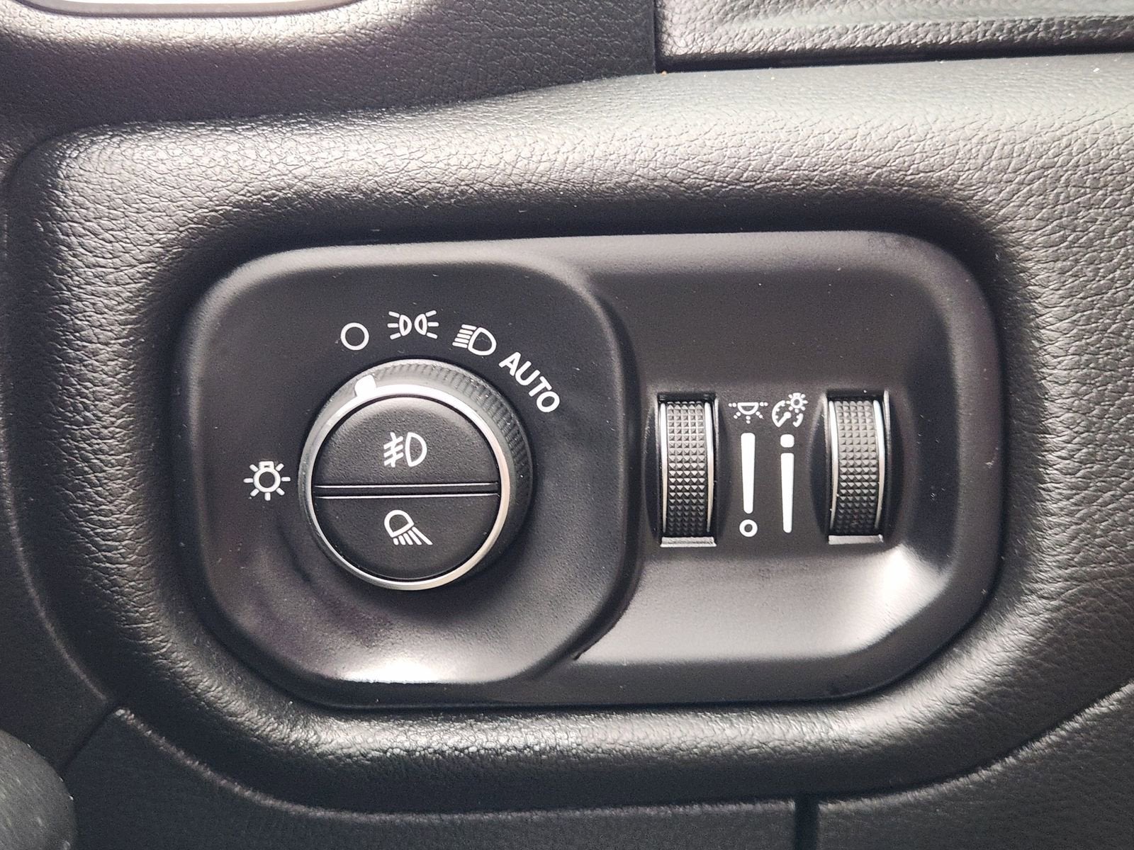 2025 RAM 1500 Lone Star