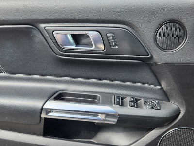 2022 Ford Mustang EcoBoost