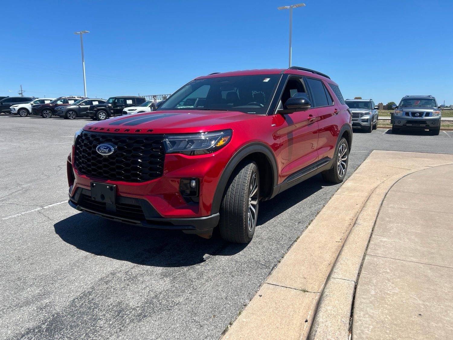 2025 Ford Explorer ST-Line