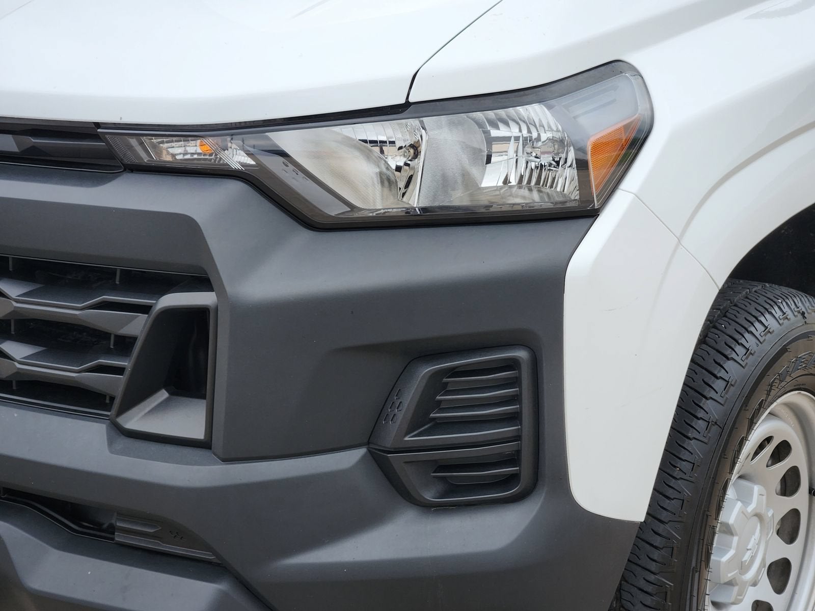 2024 Chevrolet Colorado WT