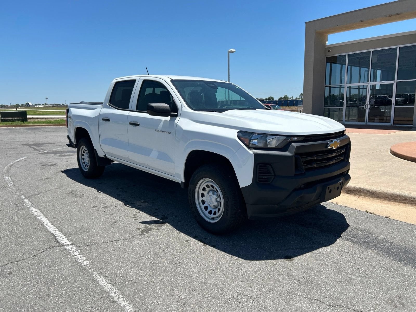 2024 Chevrolet Colorado WT