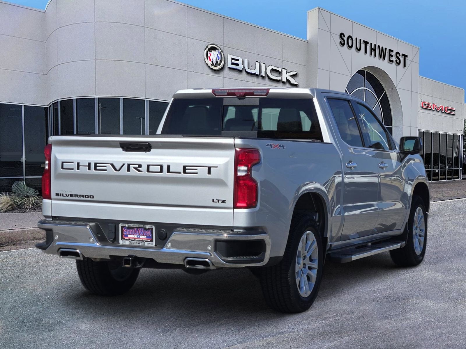 2022 Chevrolet Silverado 1500 LTZ