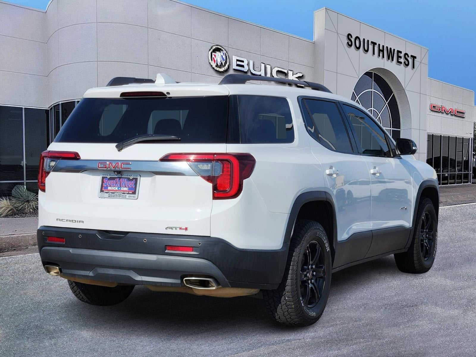 2020 GMC Acadia AT4