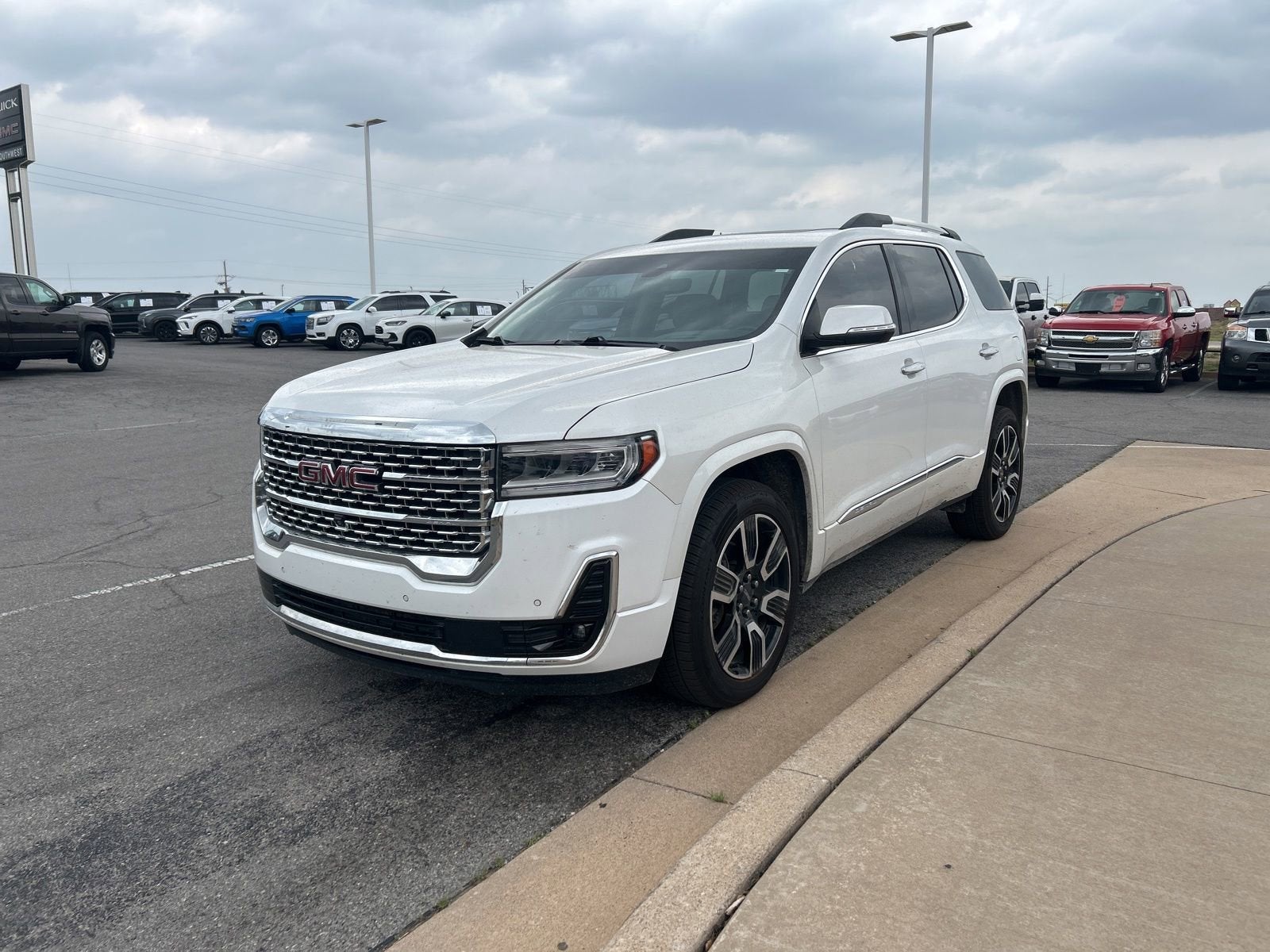 2021 GMC Acadia Denali