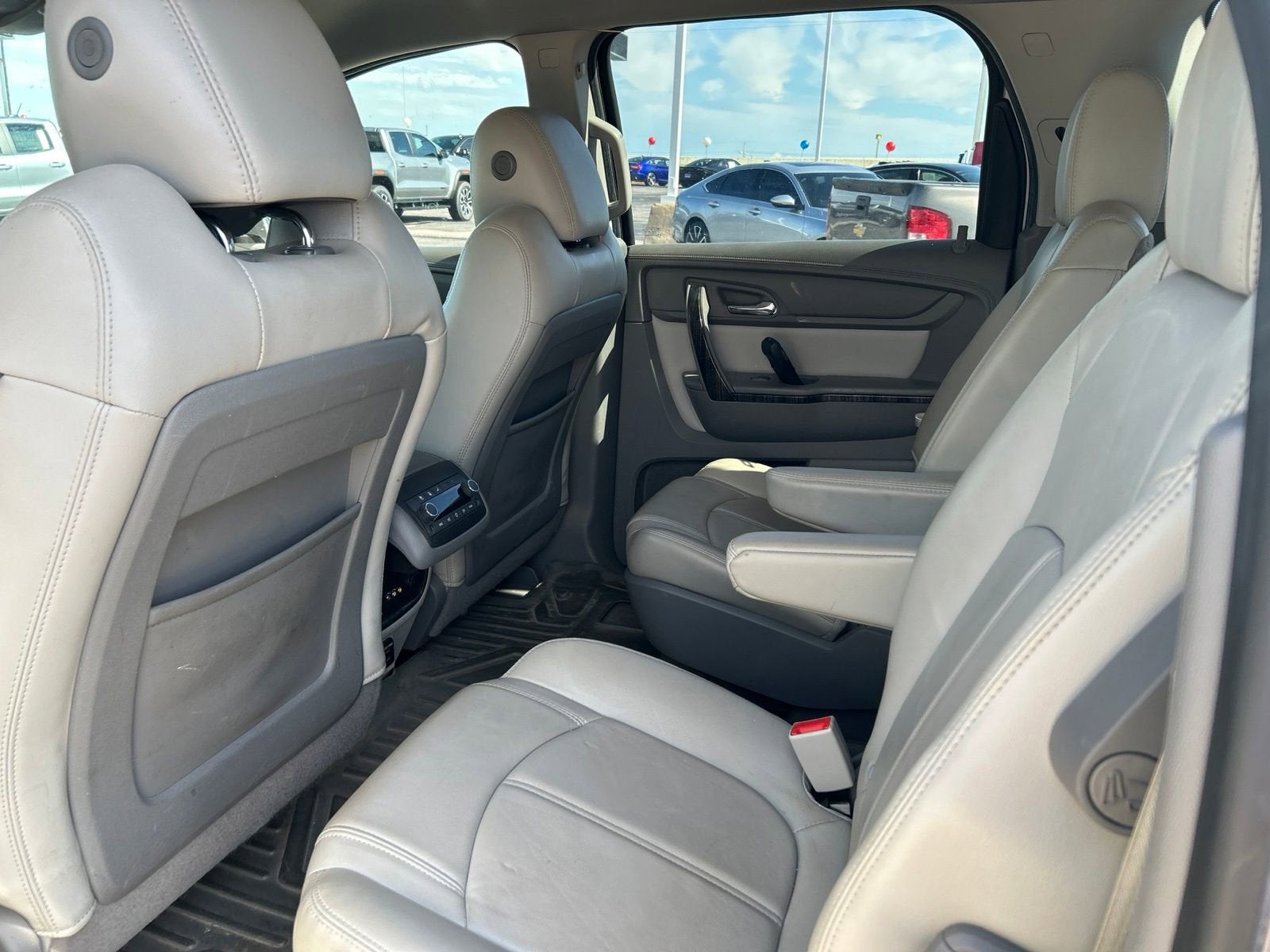 2015 GMC Acadia SLT