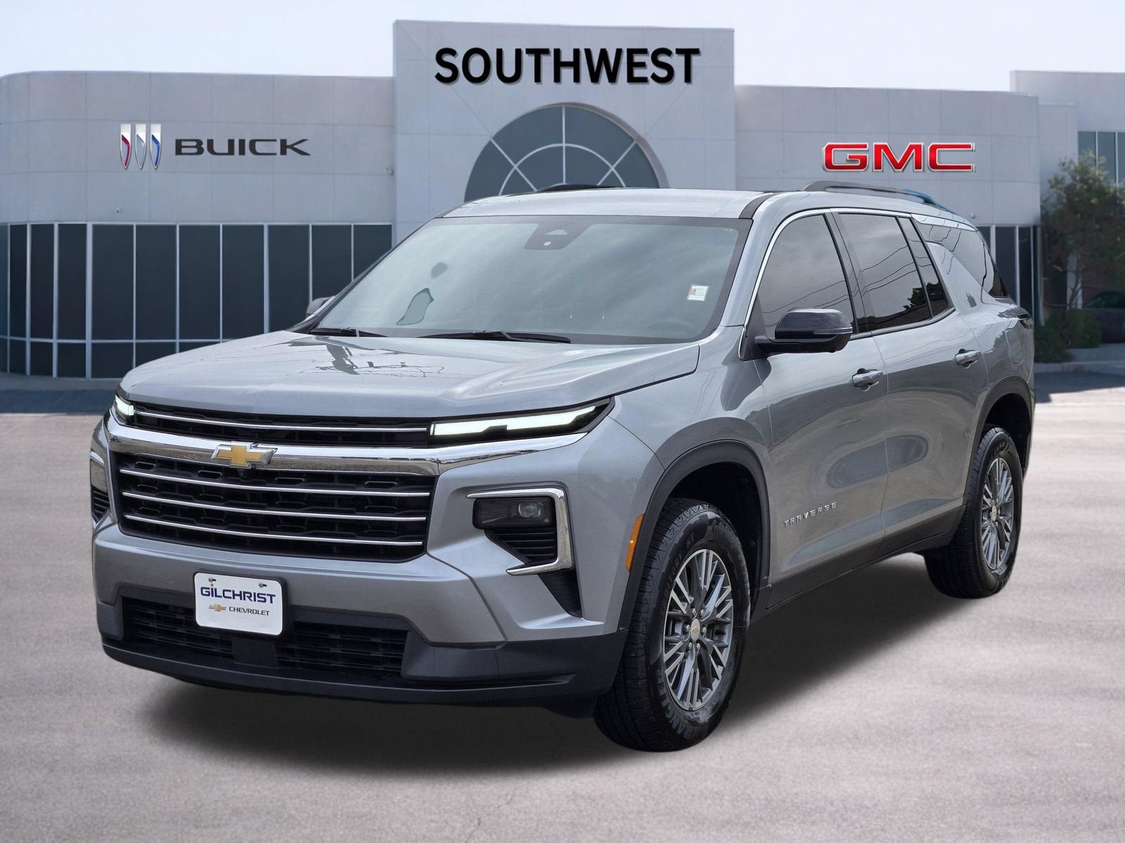 2024 Chevrolet Traverse LT