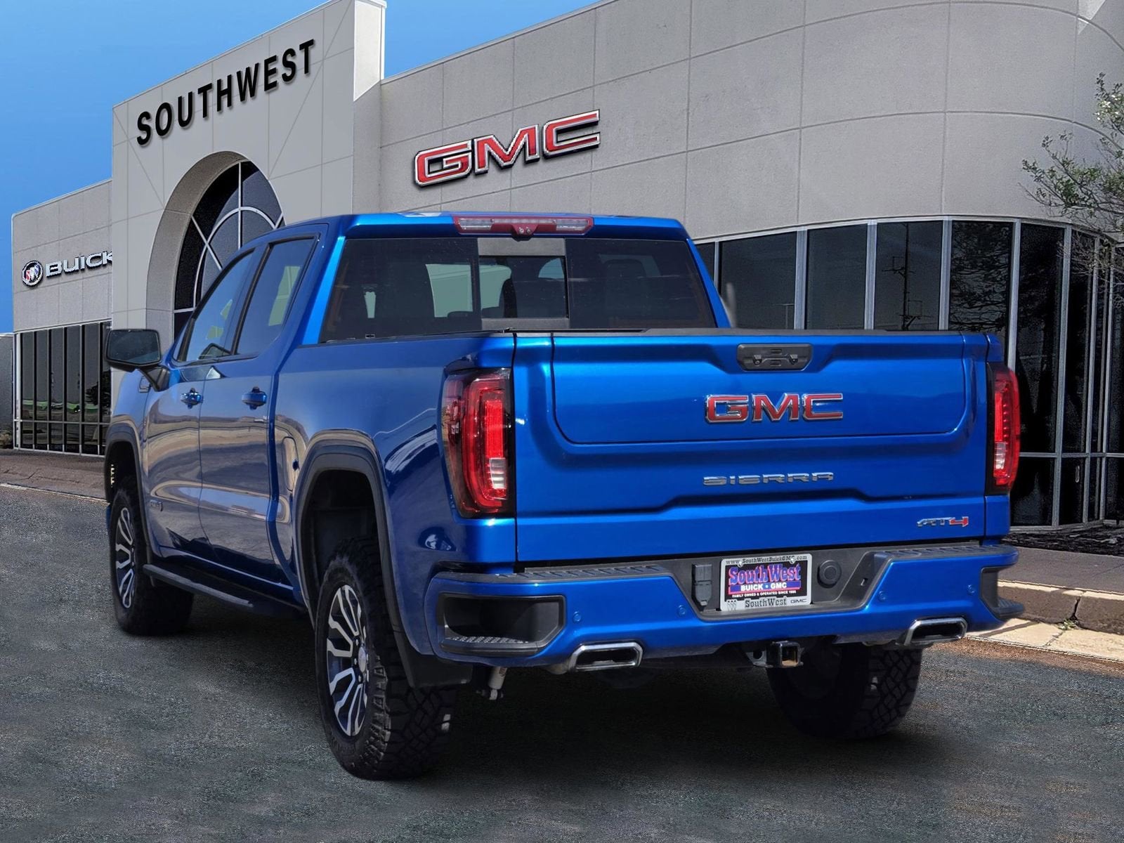 2022 GMC Sierra 1500 AT4