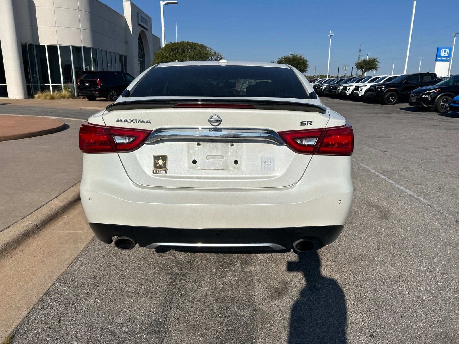 2017 Nissan Maxima SR
